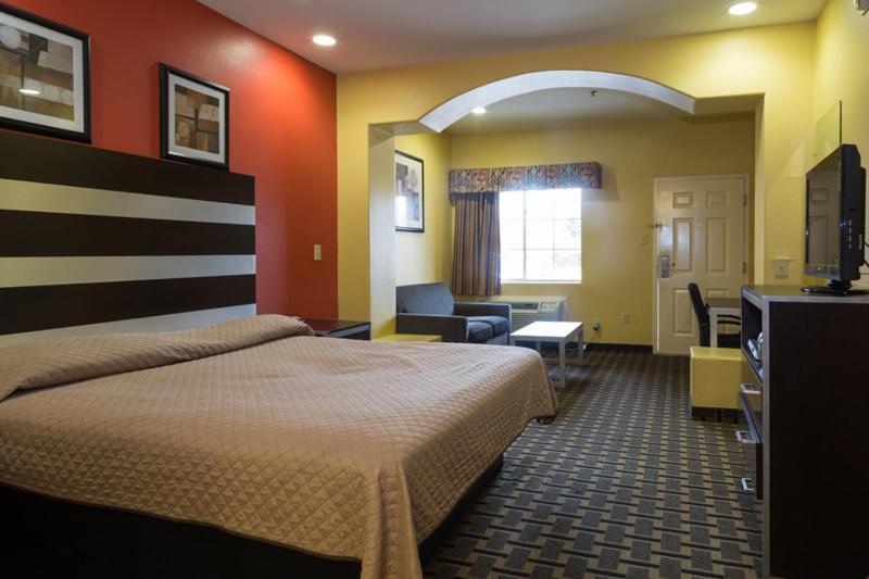 Redwoos Suites Missouri City Exterior photo